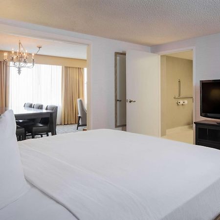 Doubletree By Hilton Hotel Syracuse East Syracuse Eksteriør billede