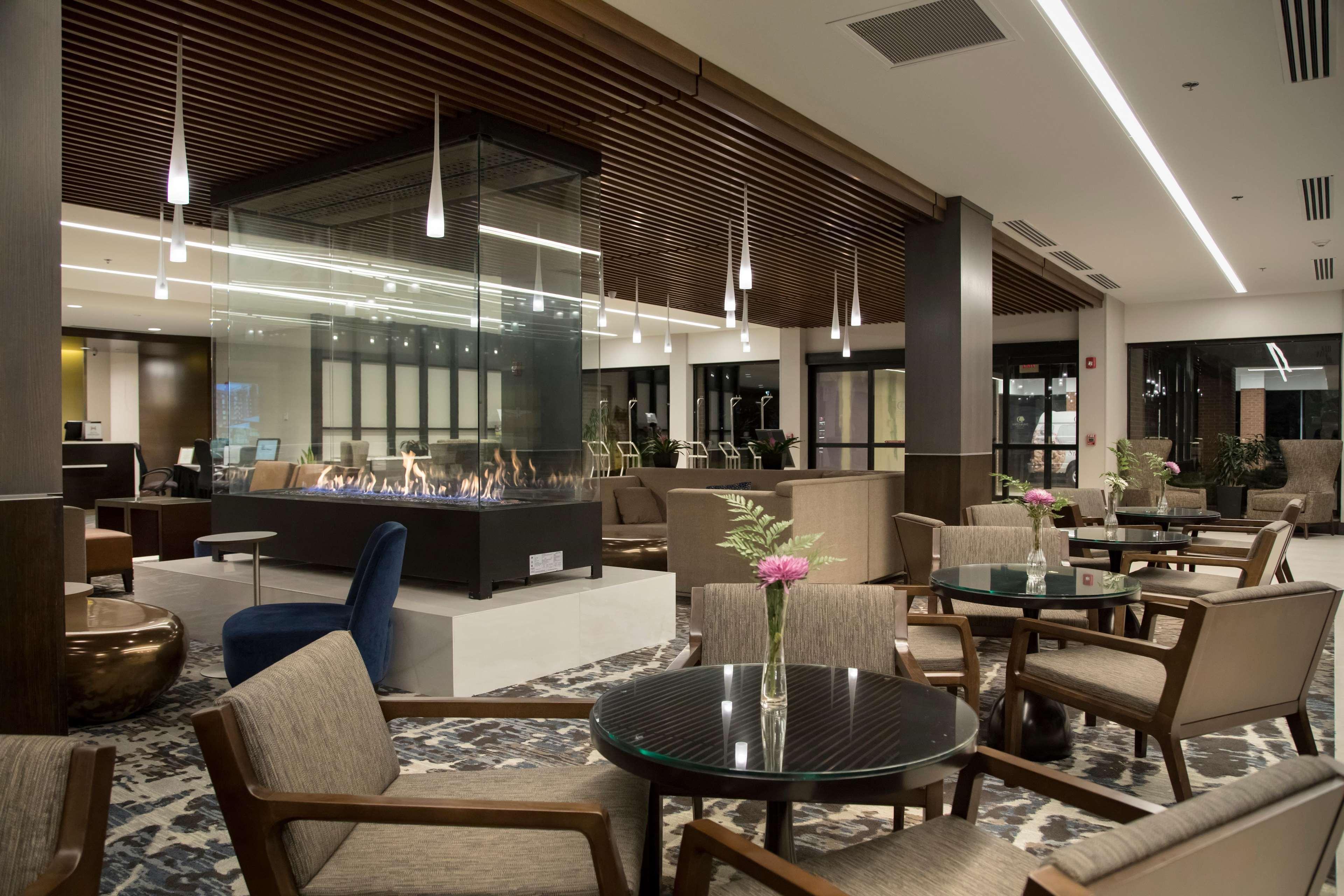 Doubletree By Hilton Hotel Syracuse East Syracuse Eksteriør billede