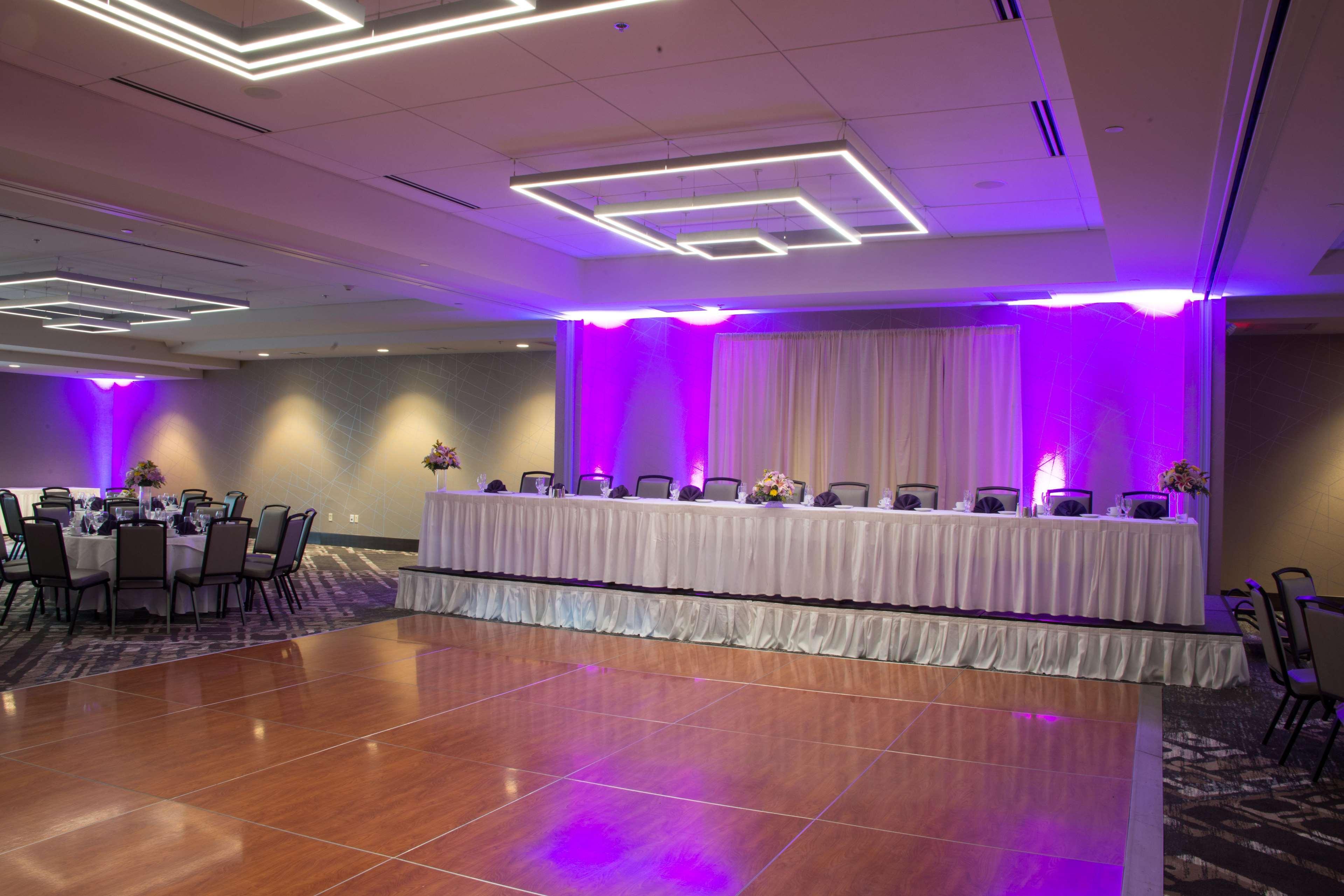 Doubletree By Hilton Hotel Syracuse East Syracuse Eksteriør billede